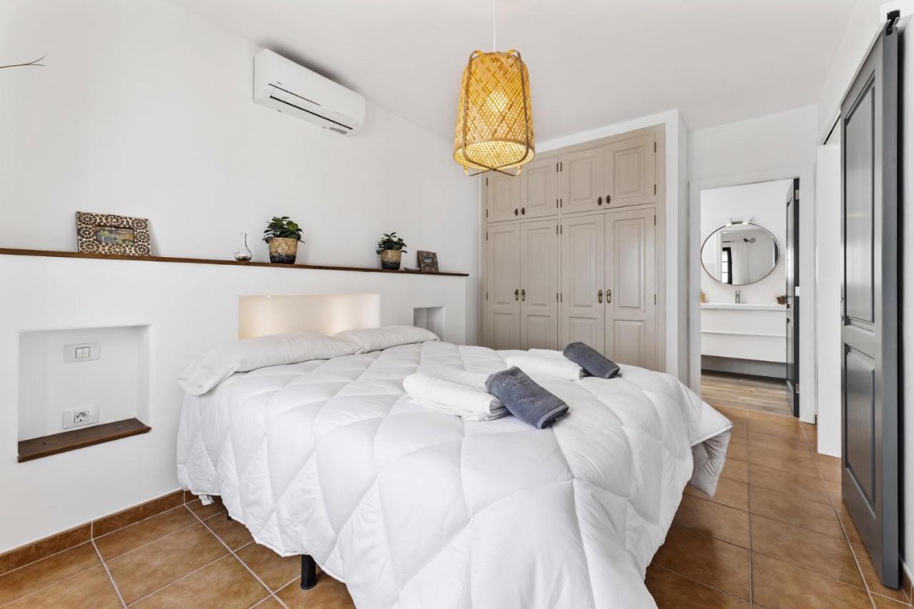 Villa 4 - Vipvipvillas Tias Bagian luar foto