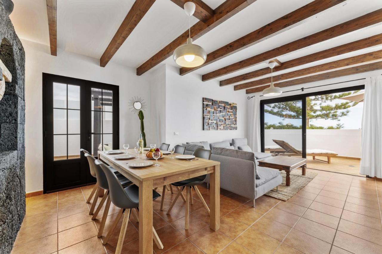 Villa 4 - Vipvipvillas Tias Bagian luar foto