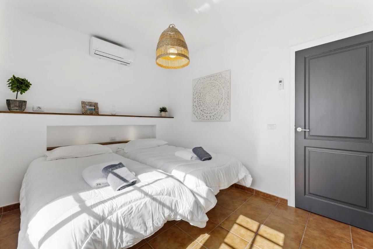 Villa 4 - Vipvipvillas Tias Bagian luar foto